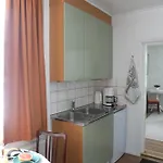 Apartman Putkisalon Kartano Hellahuoneisto