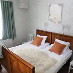 Apartman Putkisalon Kartano Hellahuoneisto *